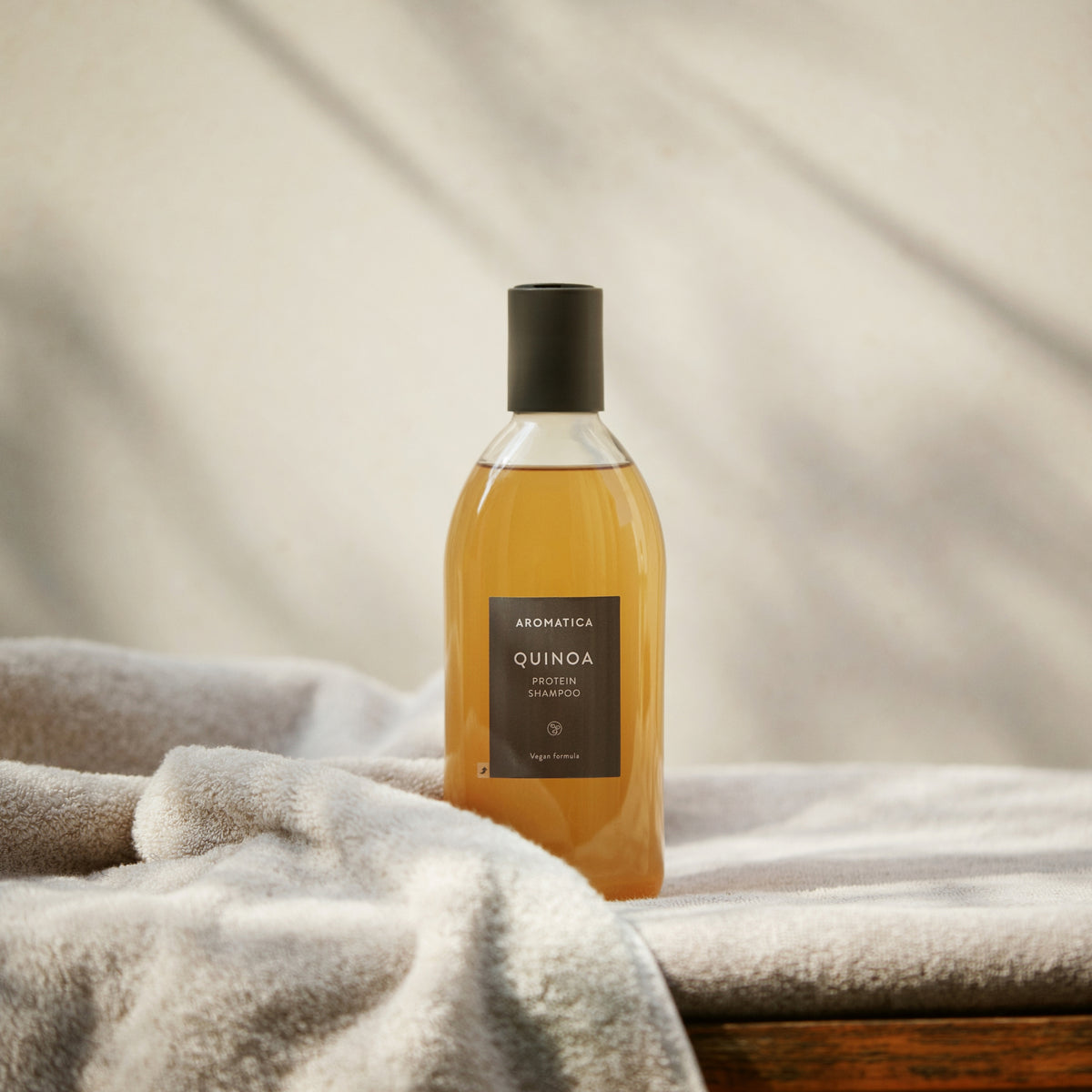 AROMATICA Quinoa Protein Shampoo