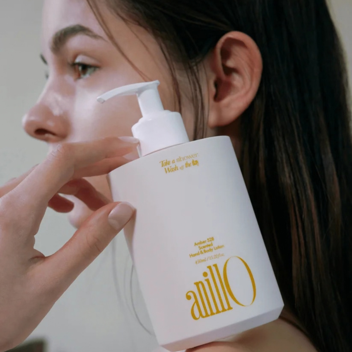 Anillo Amber 528 Scented Hand & Body Lotion