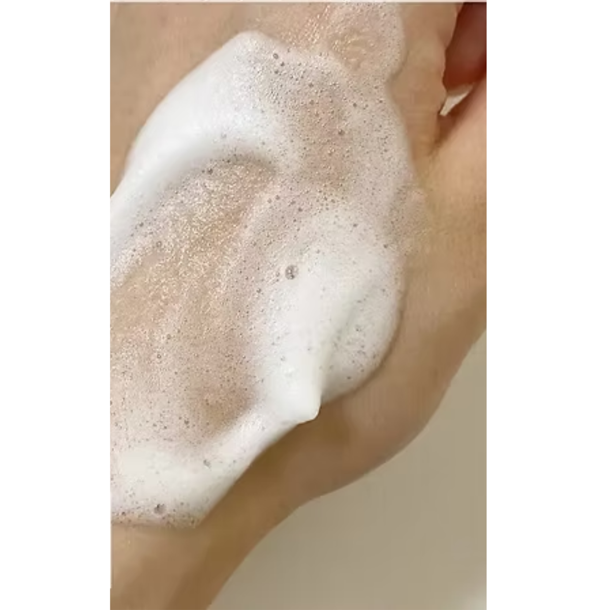 BCL Kansosan Medical Moisture Cleansing Foam