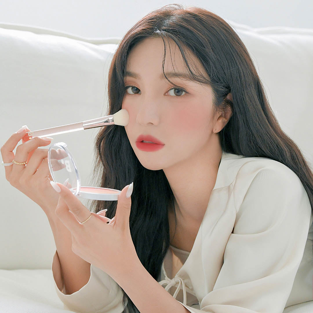 B.by BANILA Blusher Brush