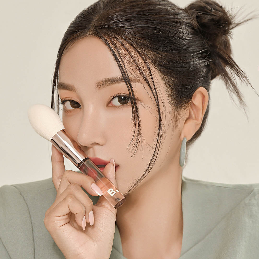 B.by BANILA Contour Brush