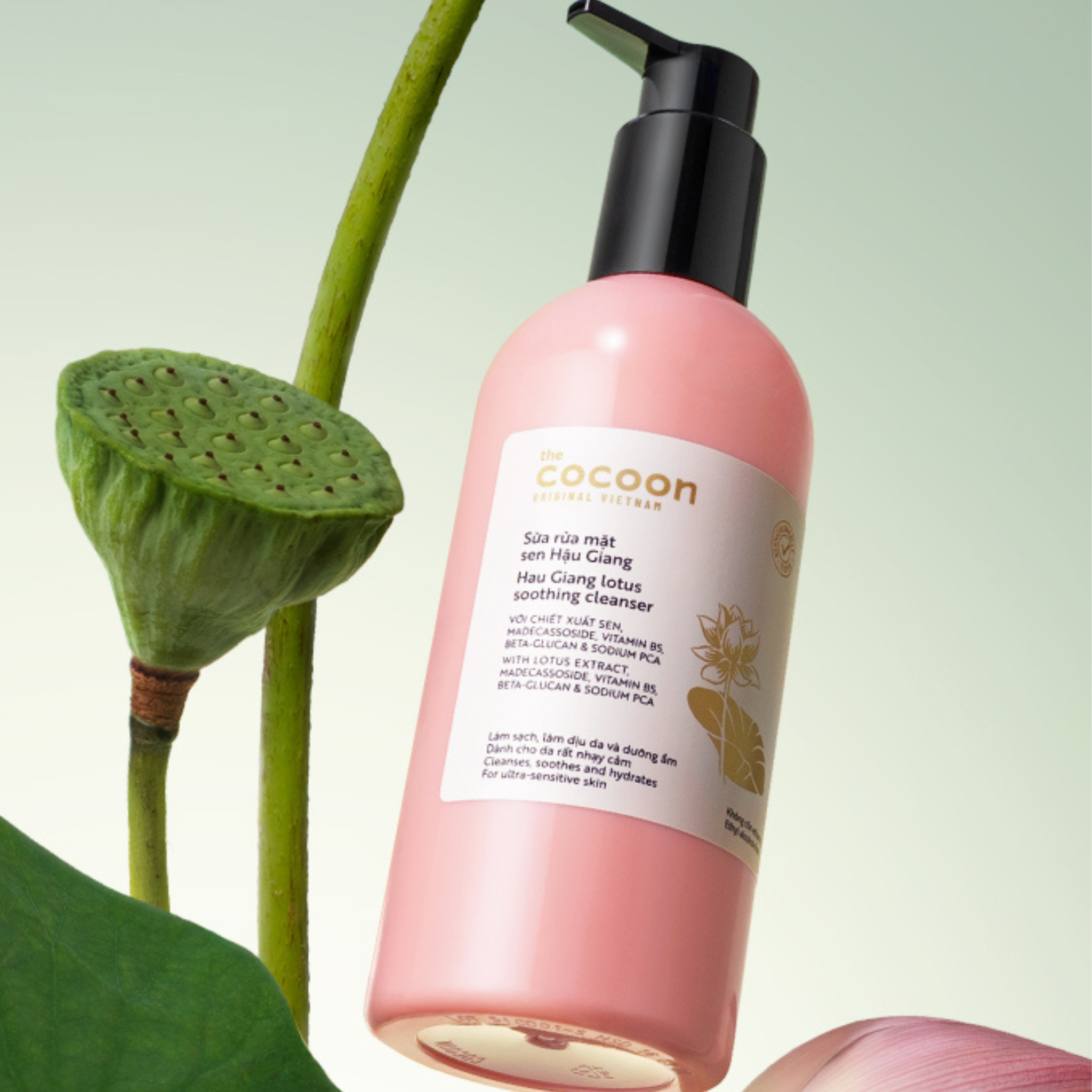 COCOON Hau Giang Lotus Soothing Cleanser