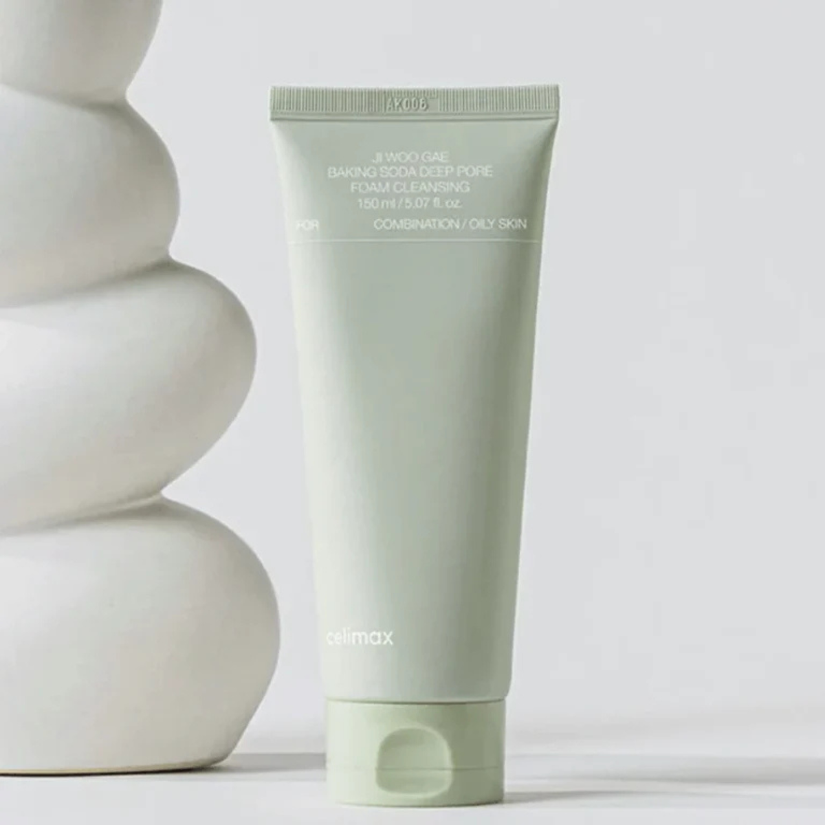Celimax Baking Soda Deep Pore Ji Woo Gae Foam Cleansing