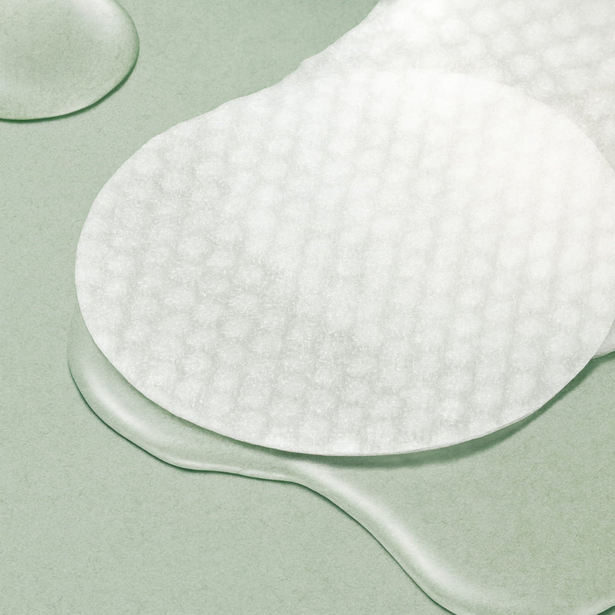 Celimax Ji Woo Gae Heartleaf BHA Peeling Pad