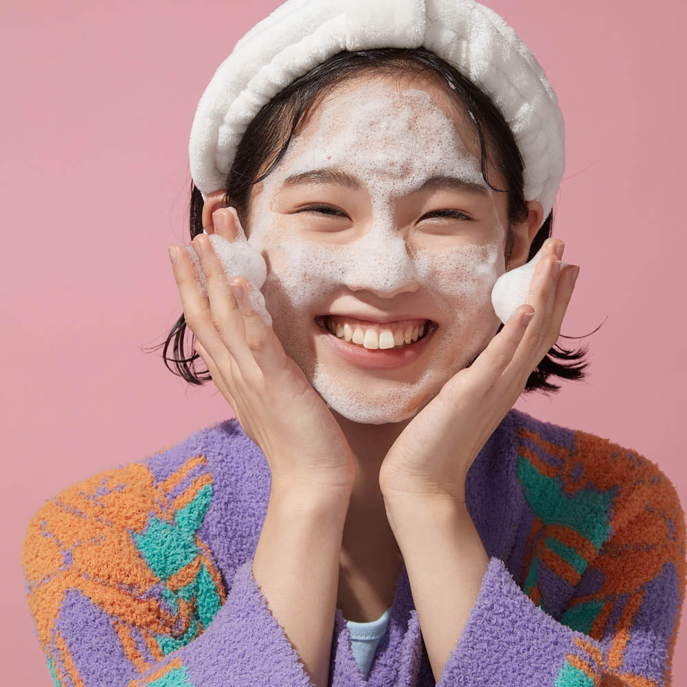 Chasin' Rabbits Mindful Bubble Cleanse foam texture