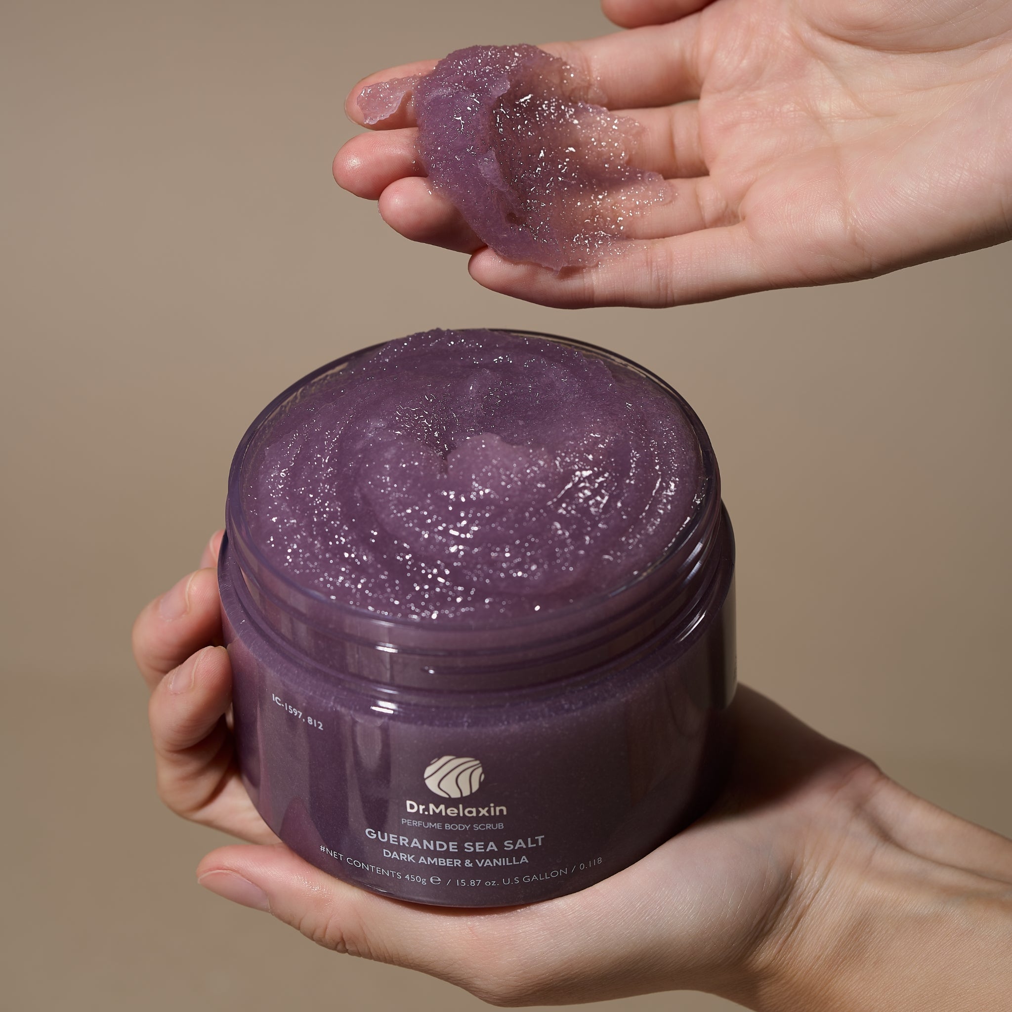 Dr.Melaxin Guerande Sea Salt Perfume Body Scrub Dark Amber & Vanilla