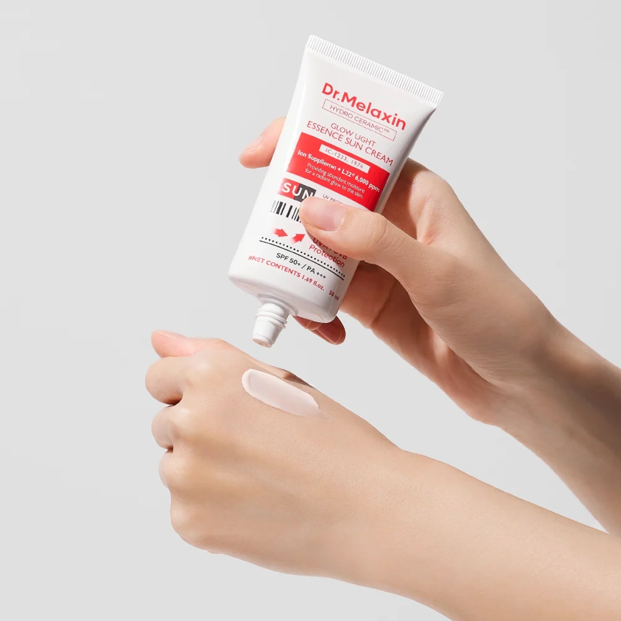 Dr.Melaxin Hydro Ceramic Glow Light Essence Sun Cream