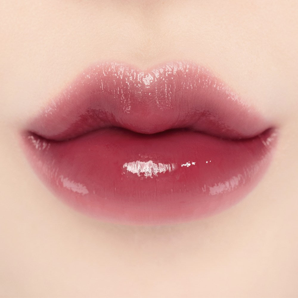 LAKA Bonding Glow Lipstick #207 Depth on lips