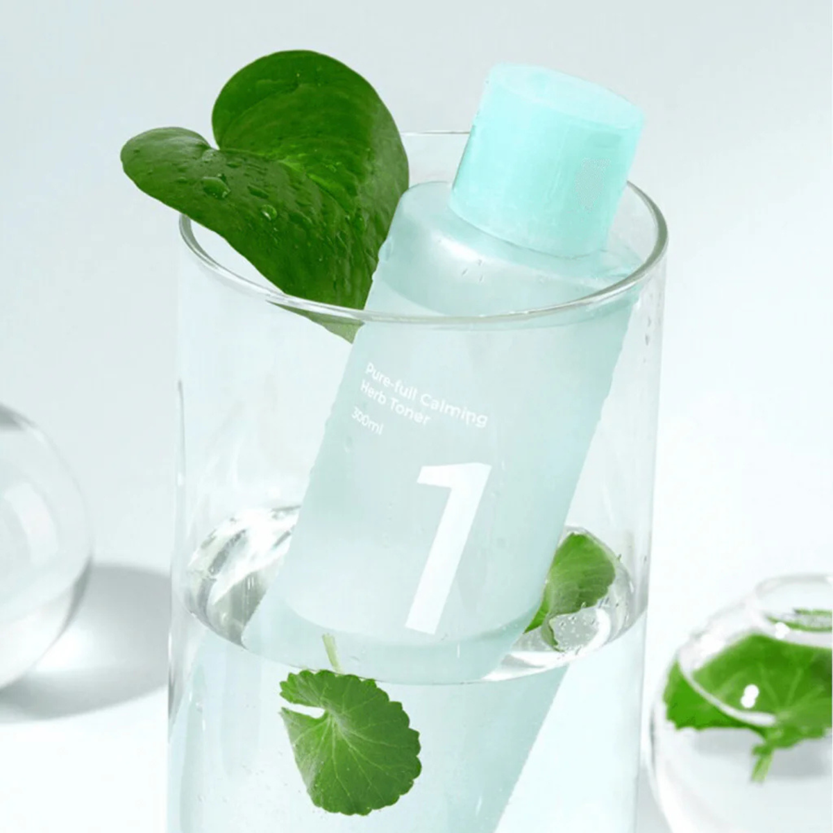 Numbuzin No.1 Pure-Full Calming Herb Toner