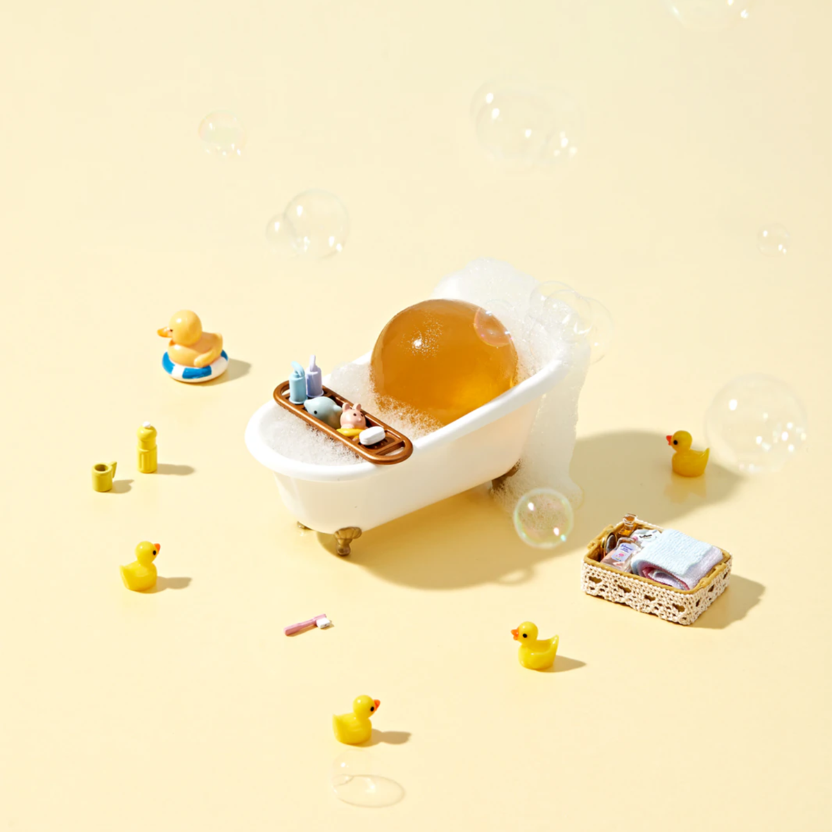 ONGREDIENTS Jeju Cica Cleansing Ball