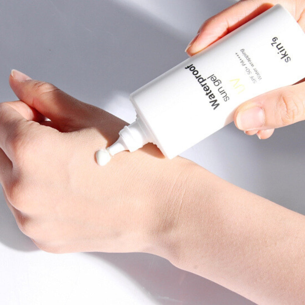 SKIN79 Water Wrapping Waterproof Sun Gel 50ml texture