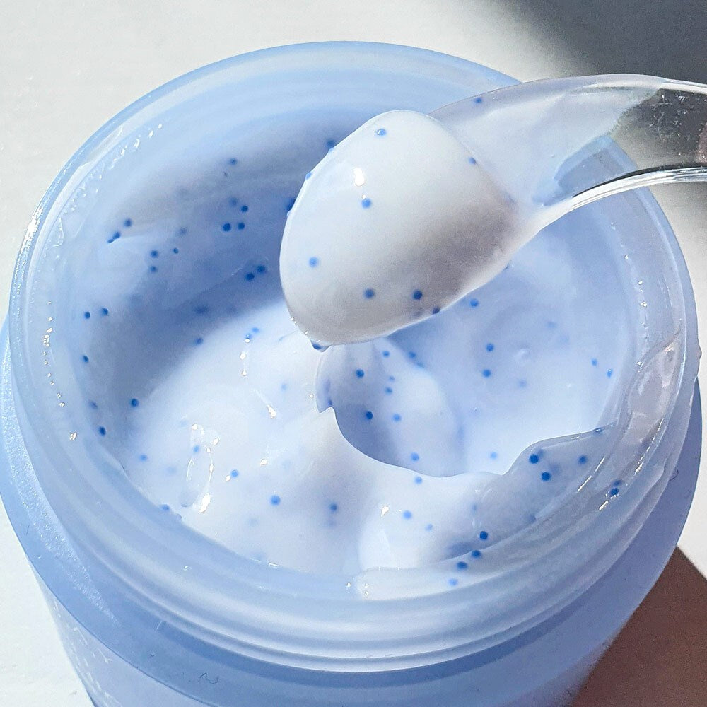 STAY WELL Triple Hyaluronic Acid Watery Gel Cream 4745090047561 texture