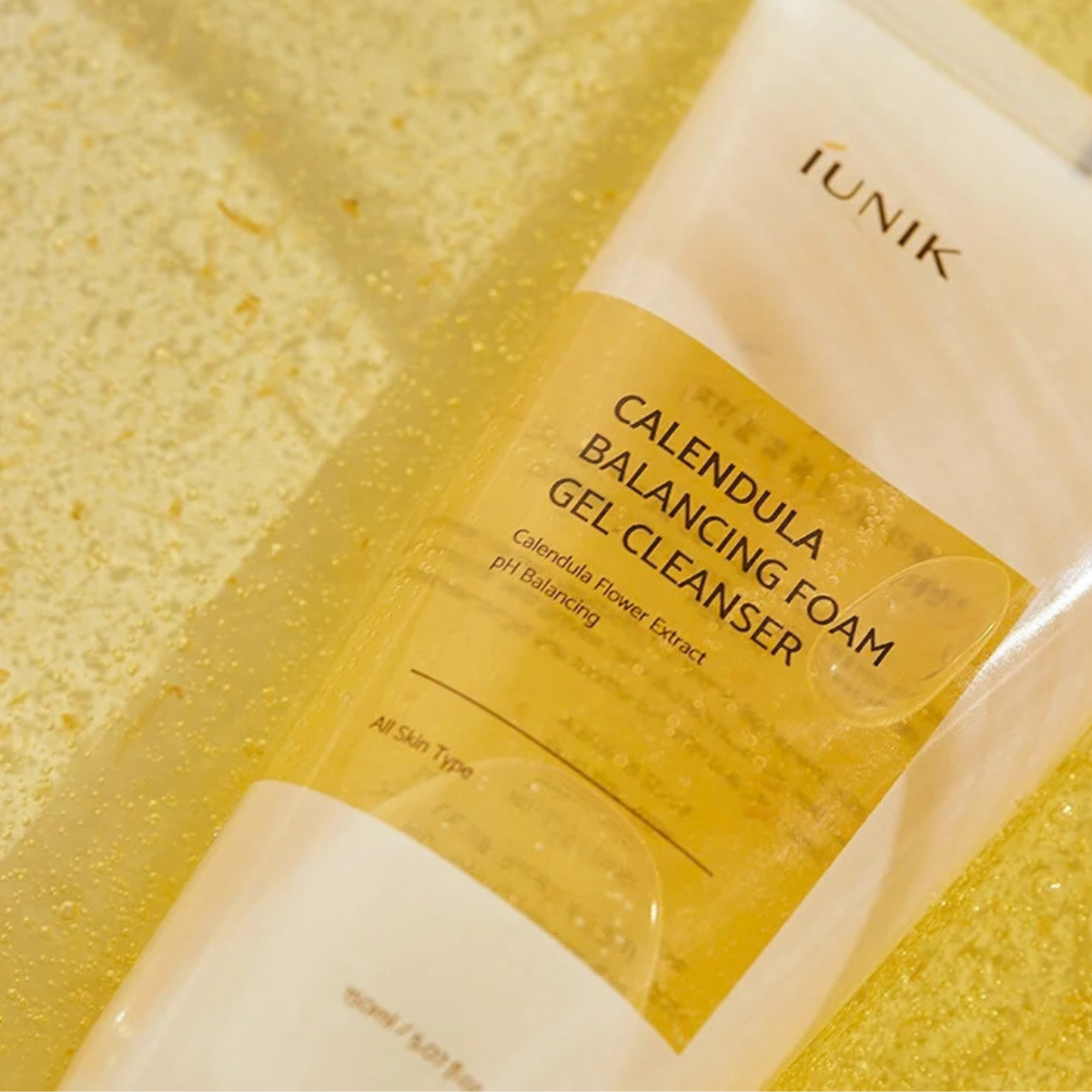 iUNIK Calendula Balancing Foam Gel Cleanser